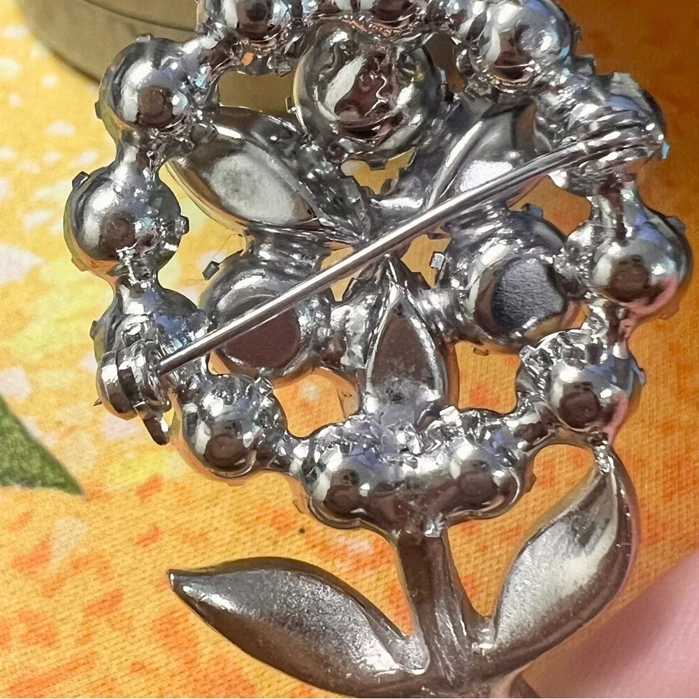 Vtg Juliana D&E Clear Crystal Rhinestone Paved Sparkling Flower Brooch Pin 2.75”